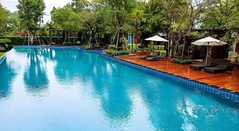 Chatnipa Beach Resort By Morseng Ban Hat Lek Экстерьер фото