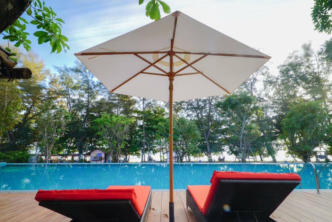 Chatnipa Beach Resort By Morseng Ban Hat Lek Экстерьер фото